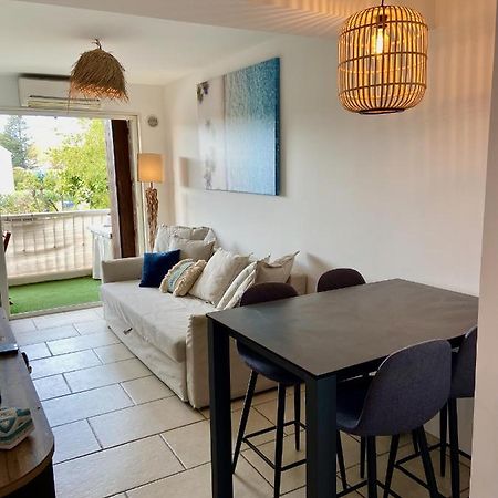 La Fregate - Appartement A 100 M De La Plage Saint-Cyr-sur-Mer Bagian luar foto